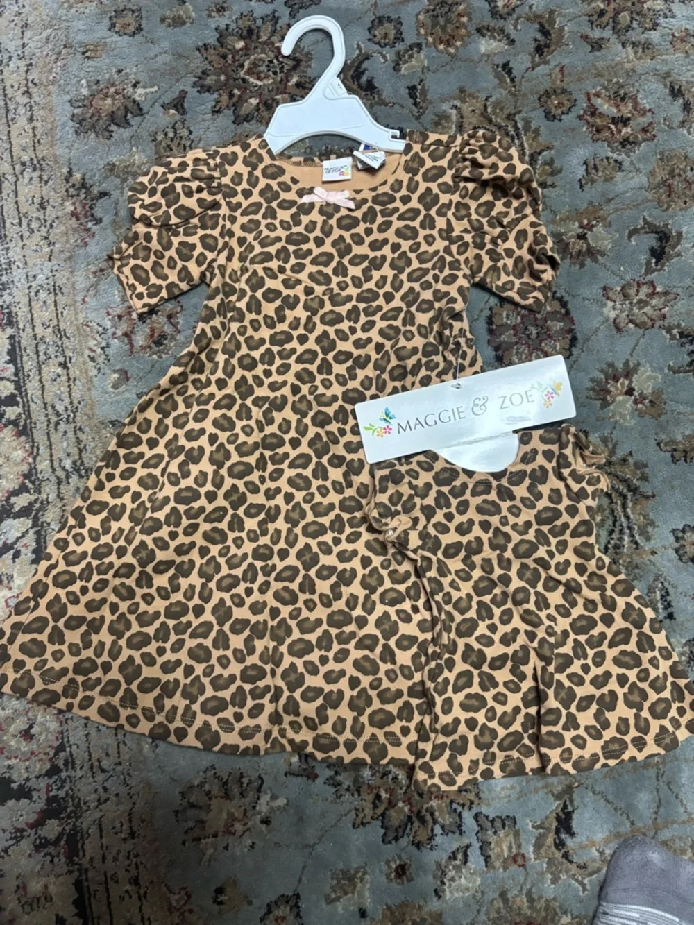 Maggie & Zoe Girls' Leopard Print Dress - Matching Doll Dress Tan and Black NWT - Picture 1 of 3